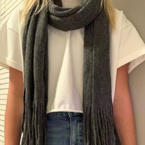 Lucky Brand polyester scarf